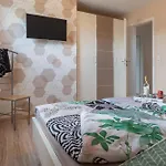 Hoedur Nyaraló